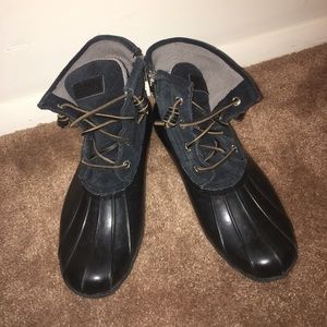 Sperry snow boots